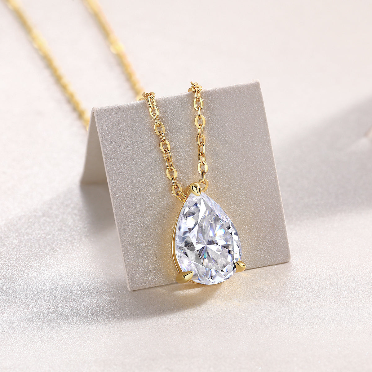 Vera Pear Cut Moissanite 24k Vermeil Necklace