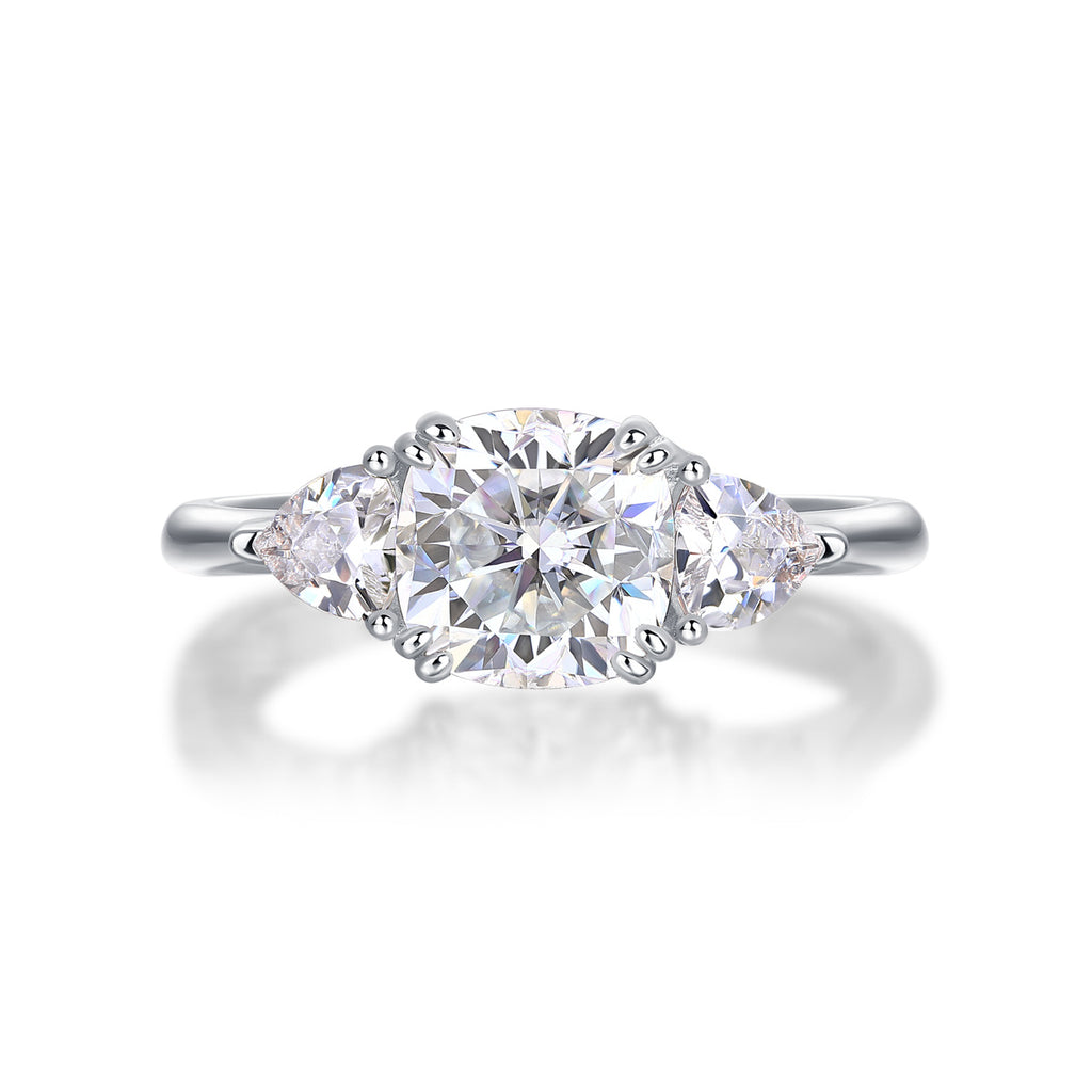 Aurélie Sterling Silver and Moissanite Three Stone Ring