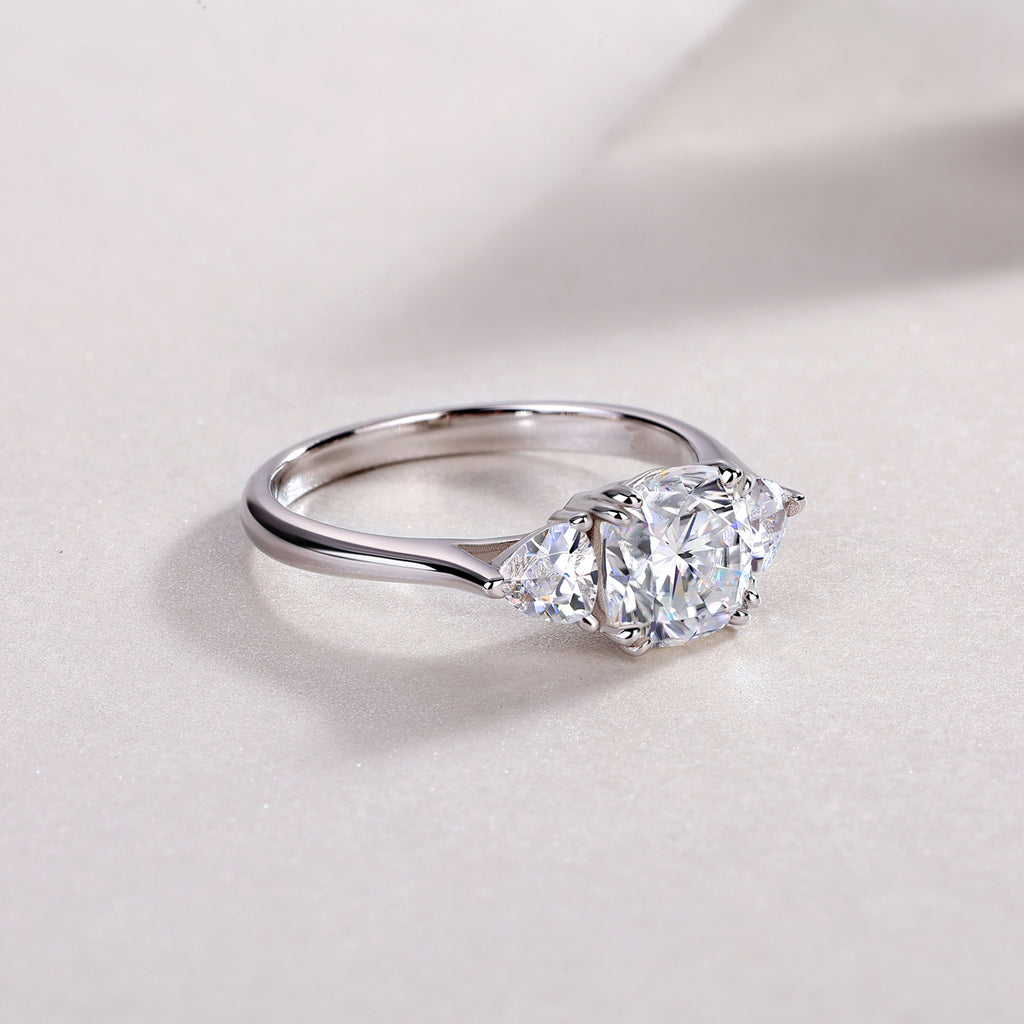 Aurélie Sterling Silver and Moissanite Three Stone Ring